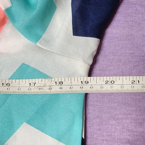 Rue 21 zig zag blouse - Picture 8 of 8